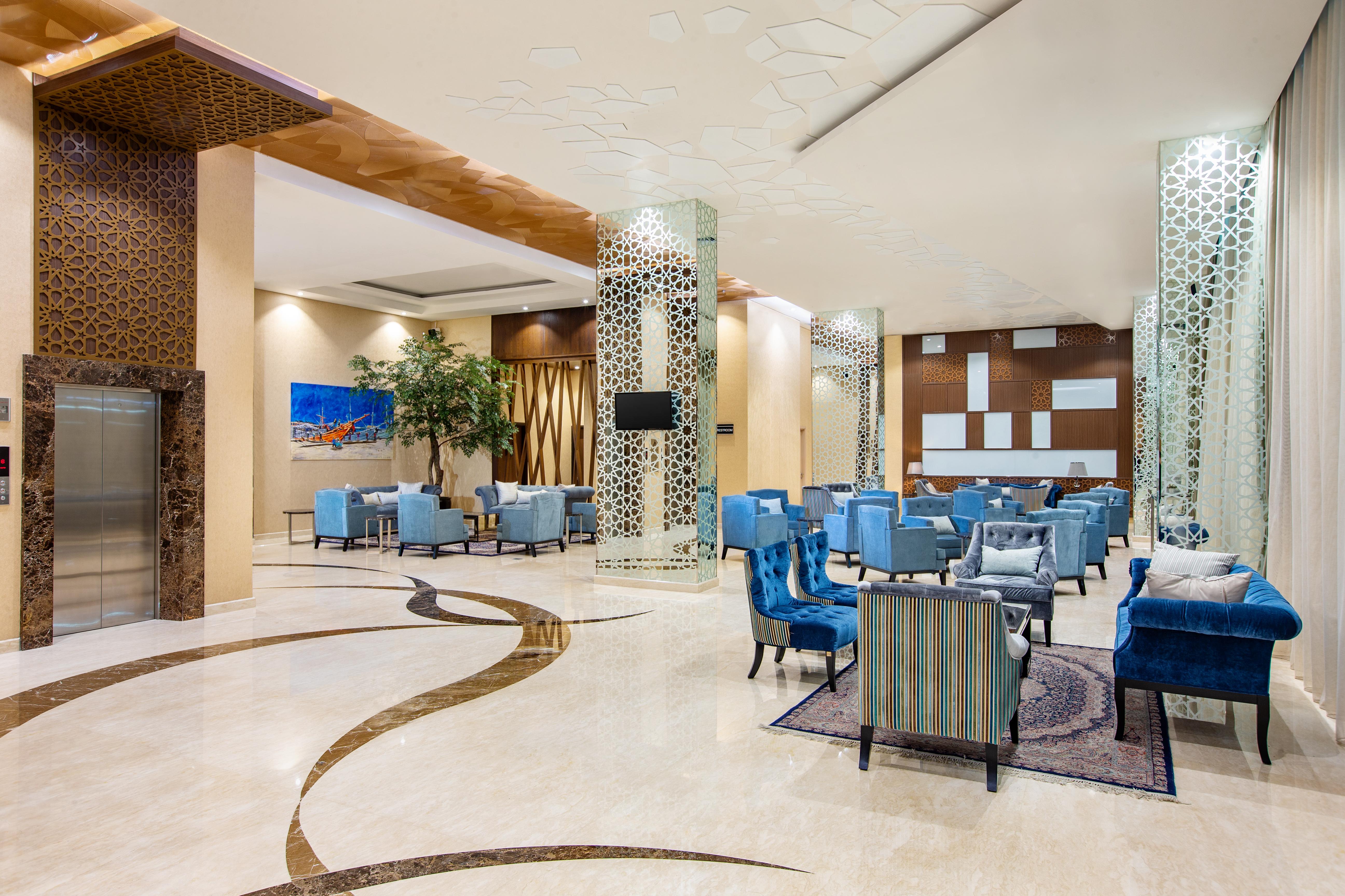 Hotel Santika Gresik 외부 사진