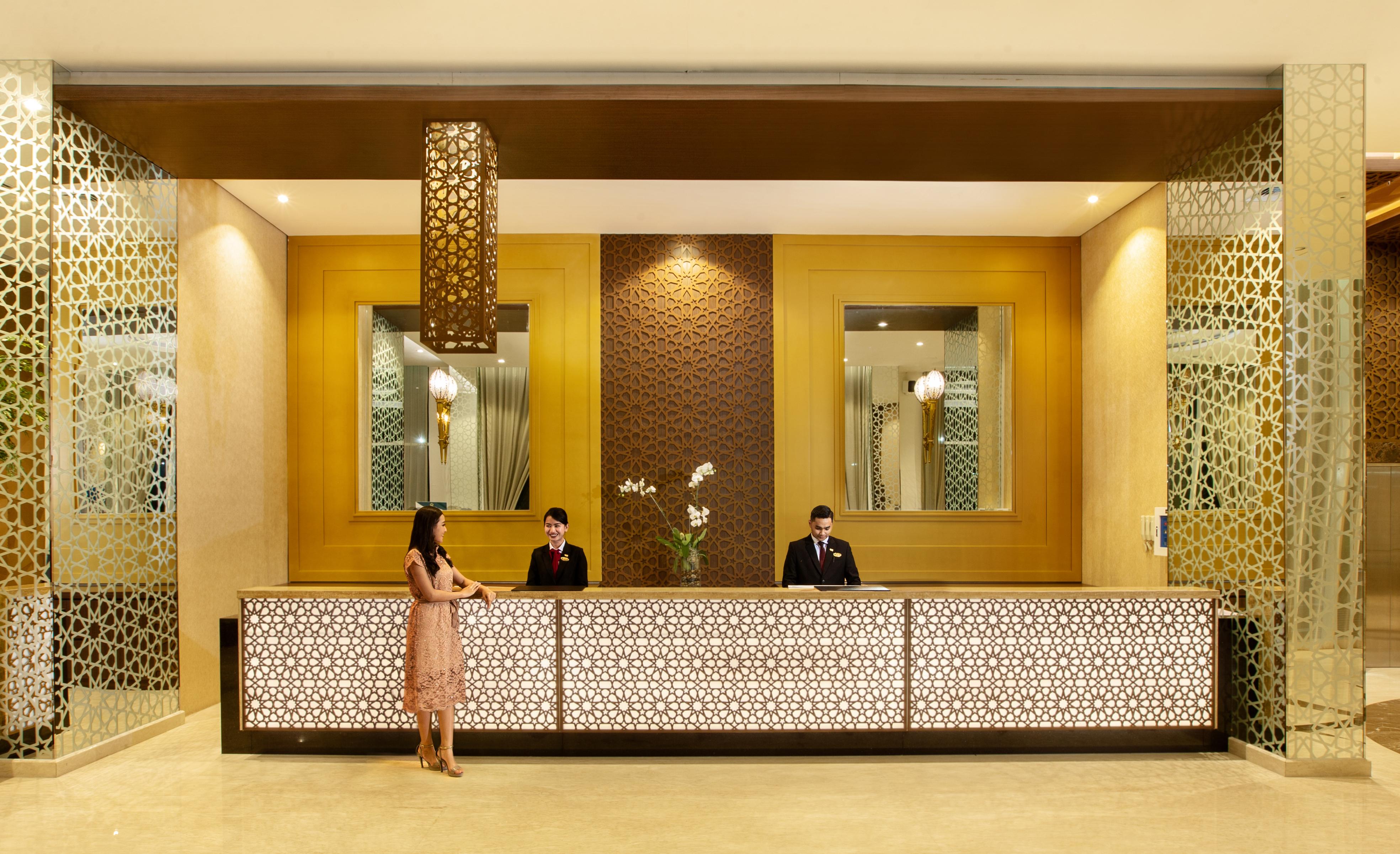 Hotel Santika Gresik 외부 사진