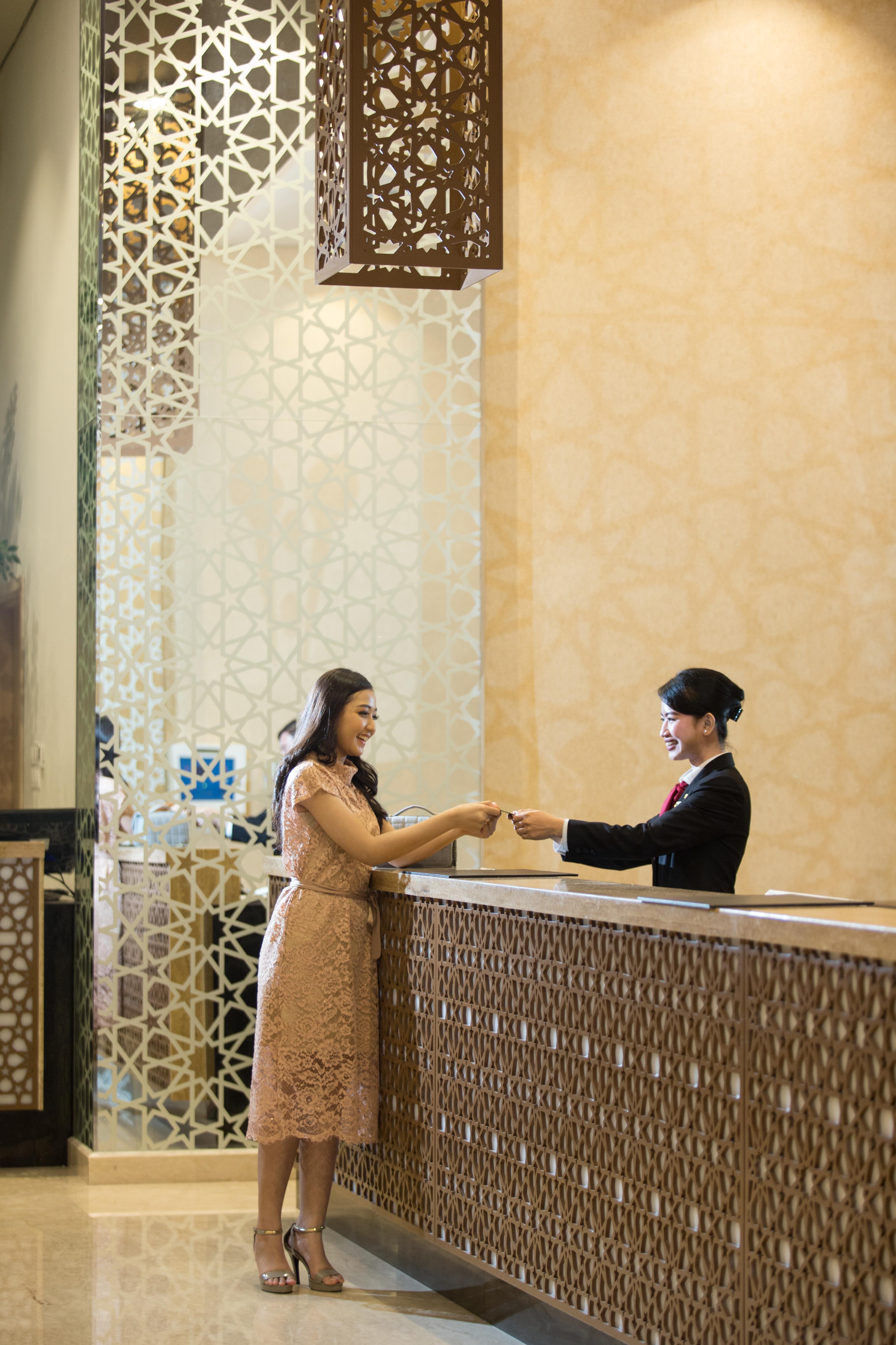 Hotel Santika Gresik 외부 사진