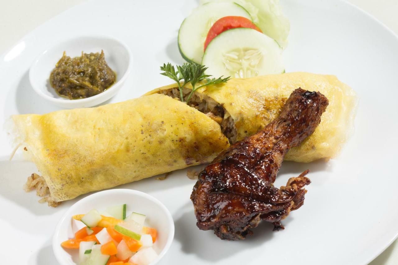 Hotel Santika Gresik 외부 사진